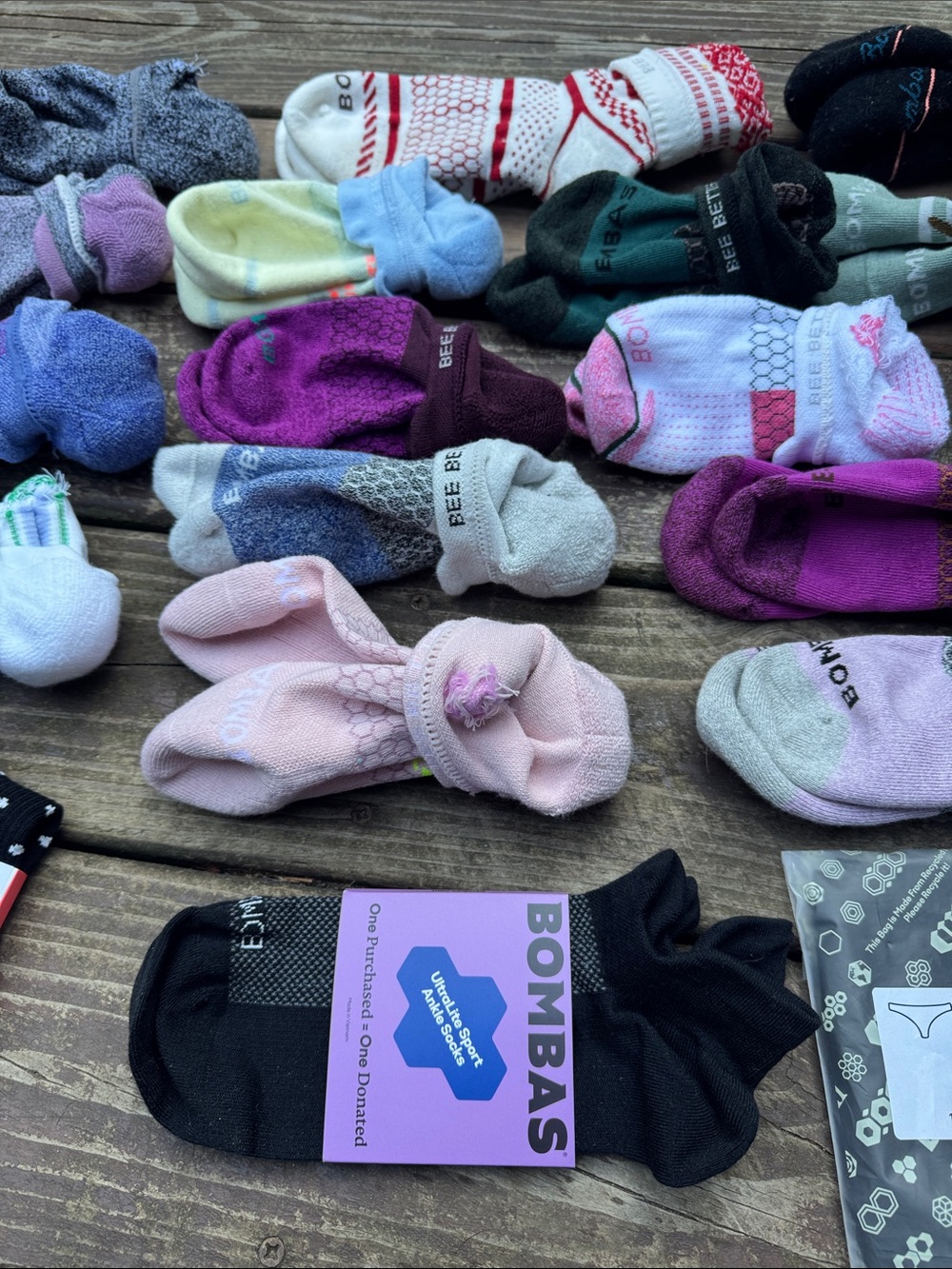 Bombas Women's Mixed Color Sock/underwear/bra Bundle - Picture 4 of 8